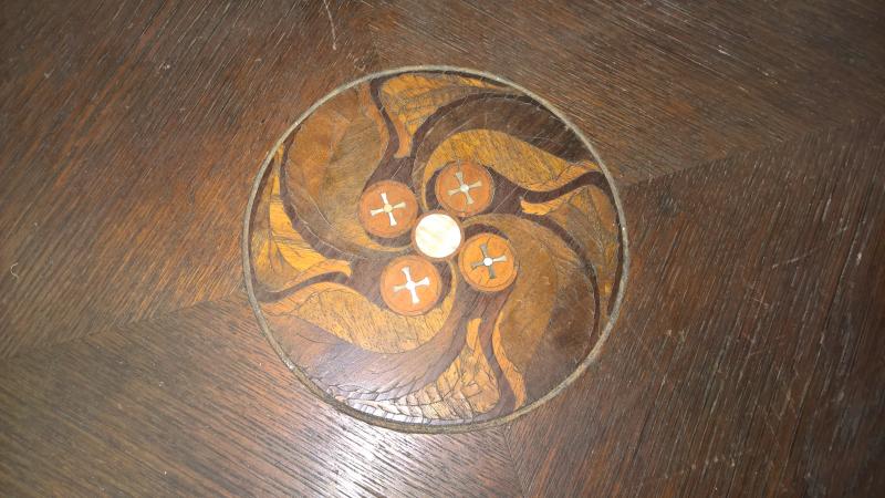 Acession Style Library Table center motif.jpg