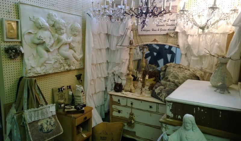 Interior Decorator's Corner