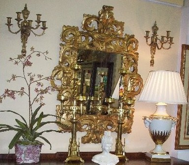 Ornate Mirror Vignette